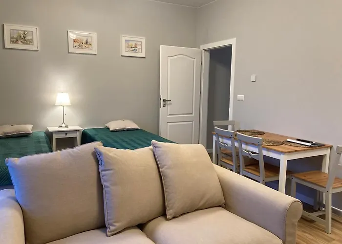 Black Lion דירה Pcim